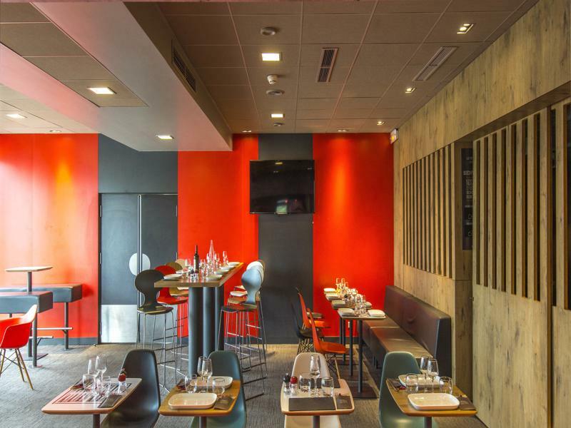 Hotel Ibis Pau Lescar Exterior foto