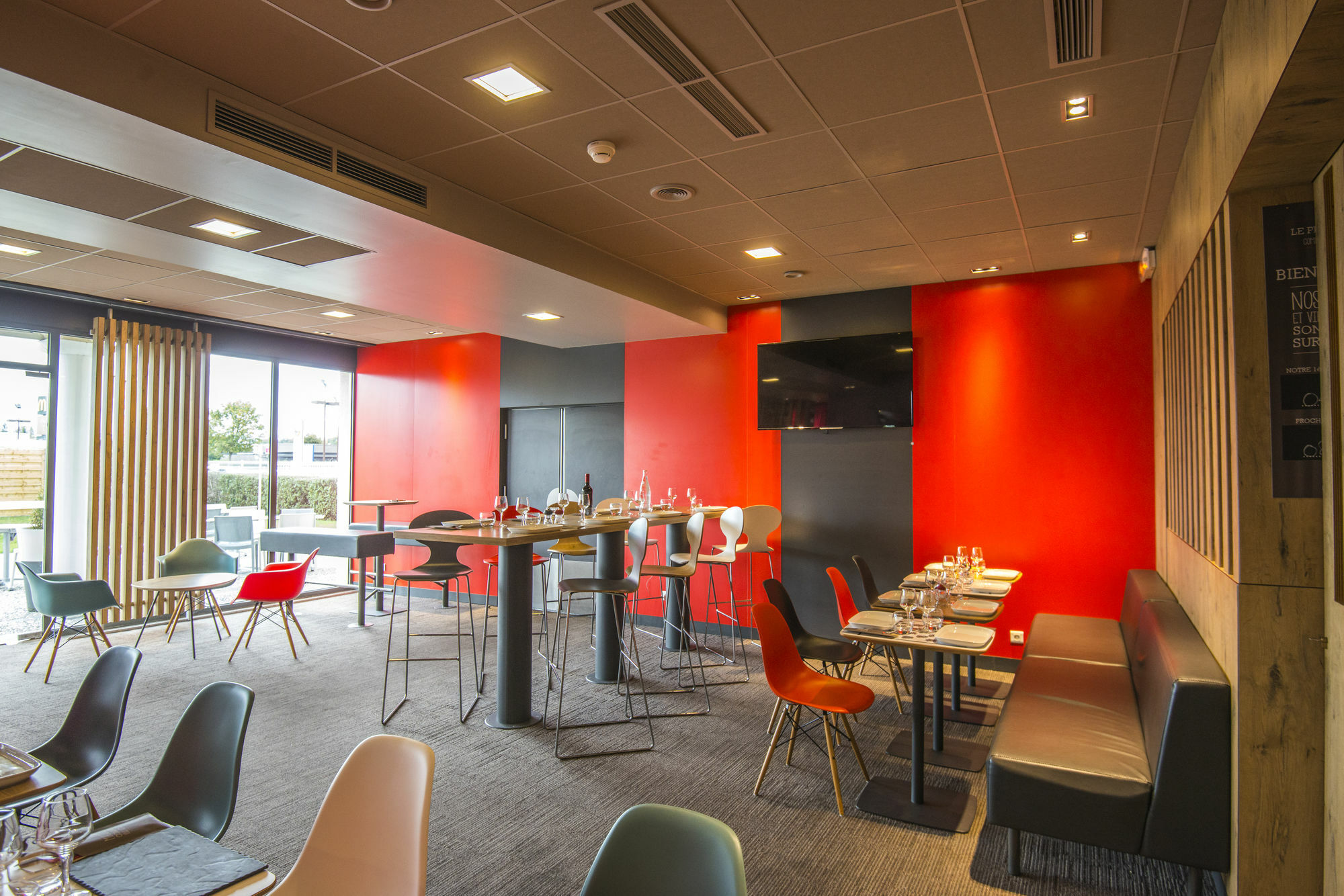 Hotel Ibis Pau Lescar Exterior foto