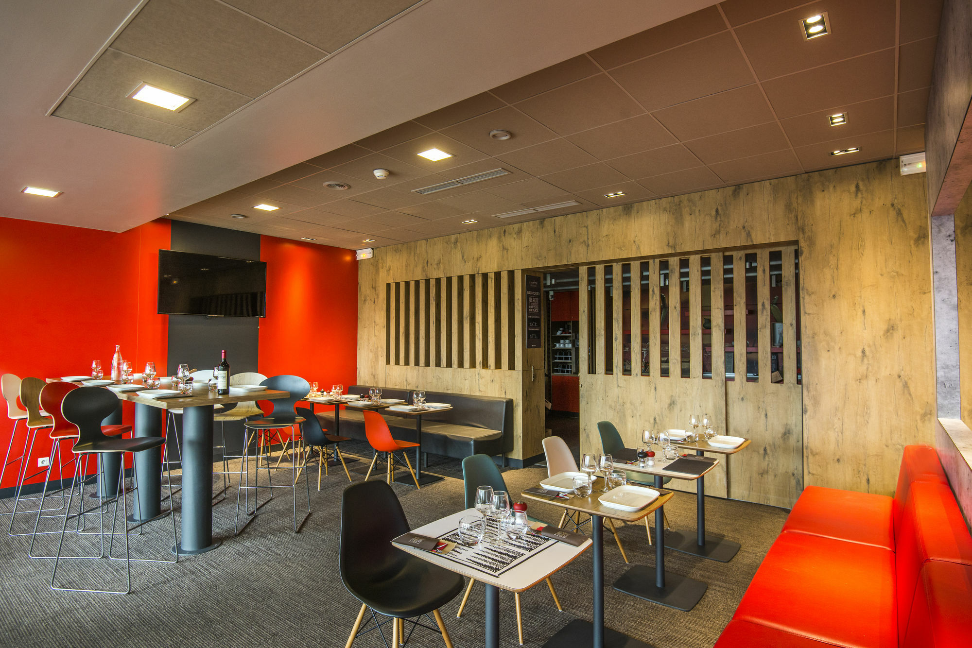 Hotel Ibis Pau Lescar Exterior foto
